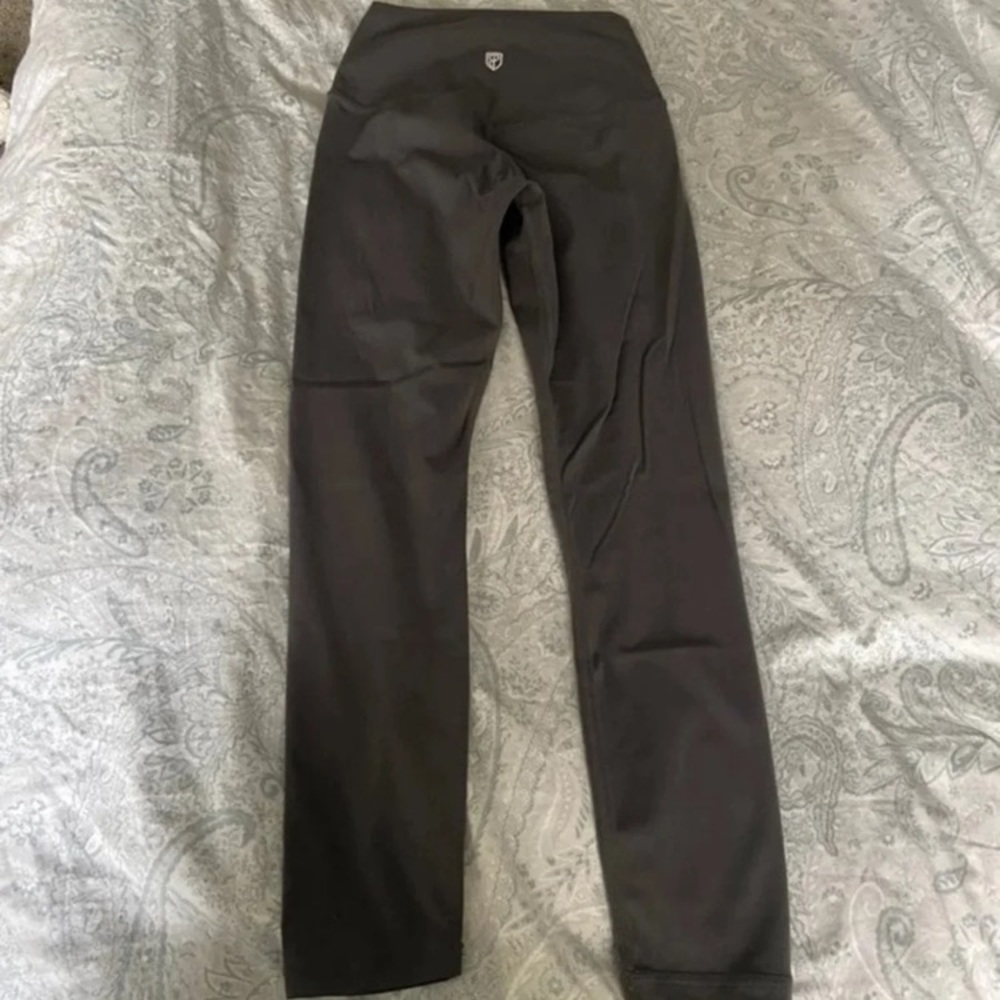 Born primitive Inspire Leggings
